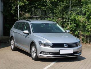 Volkswagen Passat 2.0 TDI, Navi, Tempomat