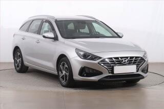 Hyundai i30 Family 1.5 DPI, Serv.kniha