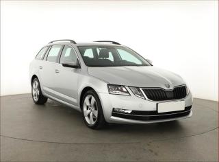 koda Octavia 1.5 TSI, R,1.maj, Serv.kniha