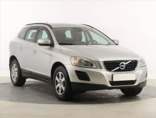 Volvo XC60 D3, 4X4, Serv.kniha, Navi