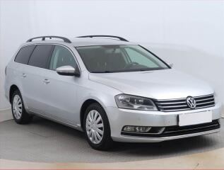 Volkswagen Passat 2.0 TDI, Automat, Navi