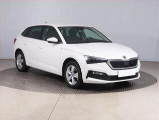 �koda Scala 1.0 TSI, �R,1.maj, Serv.kniha