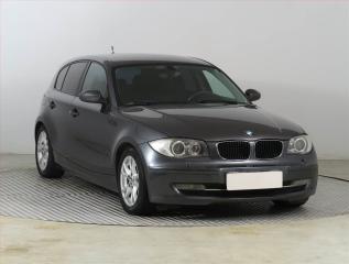 BMW 120d, nov STK, rezervace
