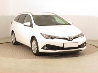 Toyota Auris 1.6 Valvematic, Serv.kniha
