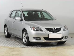 Mazda 3 1.6, nov� STK, Ta�n�