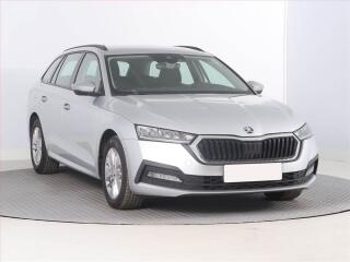 �koda Octavia Ambition 2.0 TDI, �R,1.maj