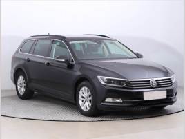 Volkswagen Passat 2.0 TDI, Automat, Navi