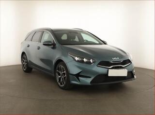 Kia Ceed 1.5 T-GDI, TOP, DPH, KEYLESS