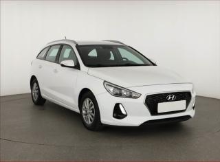 Hyundai i30 Trikolor Plus 1.6 CRDi, R