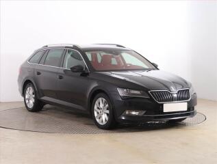 �koda Superb Style 1.6 TDI, Automat, Navi