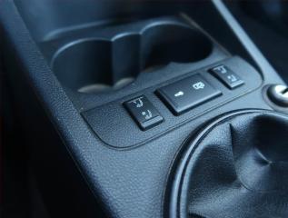 Škoda Fabia (2009) 1.2 12V, Vyhř. sedaček - náhled 16