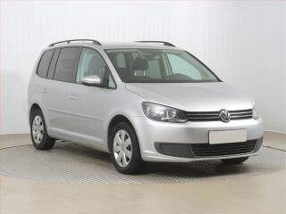 Volkswagen Touran 1.6 TDI, 7�m�st, Tempomat