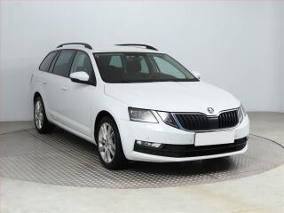 �koda Octavia Ambition 1.5 TSI, �R,1.maj