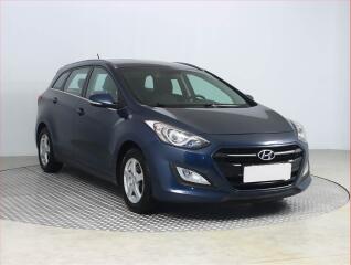 Hyundai i30 1.6 MPI, �R,1.maj, Serv.kniha