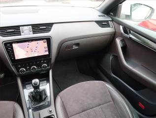 Škoda Octavia (2019) Laurin&Klement 2.0 TDI - náhled 8