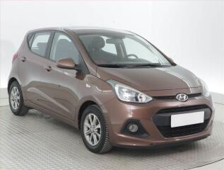 Hyundai i10 1.0, Automat, Vyh�.�seda�ek