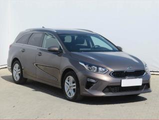 Kia Ceed Gold 1.4 T-GDI, Serv.kniha