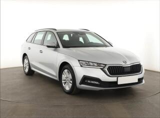 �koda Octavia Ambition 2.0 TDI, �R,1.maj