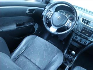 Suzuki Swift (2015) 1.2, Serv.kniha, Tempomat - náhled 7