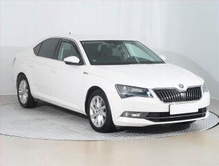 �koda Superb 2.0 TDI, Automat, Navi