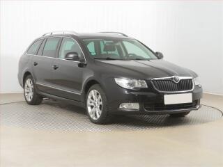 �koda Superb 2.0 TDI, Xenony, Tempomat