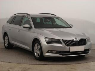 �koda Superb 1.6 TDI, K��e, Navi, Bi-Xenony