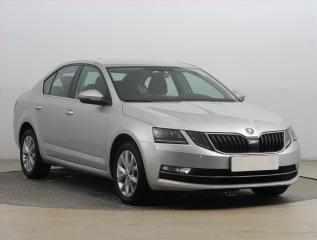 koda Octavia Style Plus 2.0 TDI, Automat
