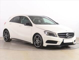 Mercedes-Benz AMG line A 200 d 4MATIC, 4X4