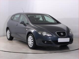 Seat Leon 1.6, nov� STK, jezd� v�born�