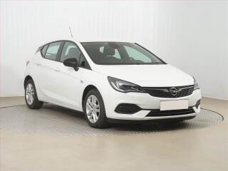 Opel Astra Edition 1.2 Turbo, �R,1.maj