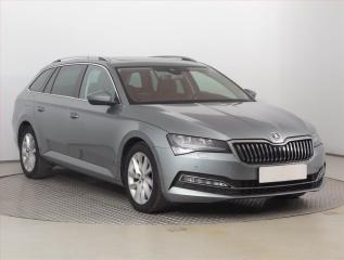 koda Superb Style 1.6 TDI, Automat, Navi