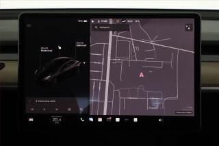 Tesla Model 3 (2021) Long Range 4WD 82kWh, SoH 85% - náhled 16