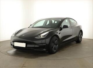 Tesla Model 3 (2021) Long Range 4WD 82kWh, SoH 85% - náhled 2