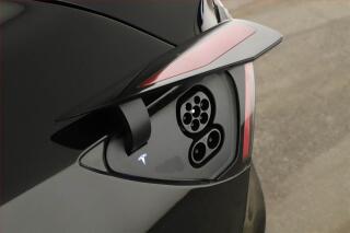 Tesla Model 3 (2021) Long Range 4WD 82kWh, SoH 85% - náhled 23