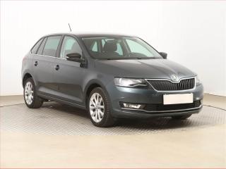 koda Rapid Spaceback 1.0 TSI, Bi-Xenony