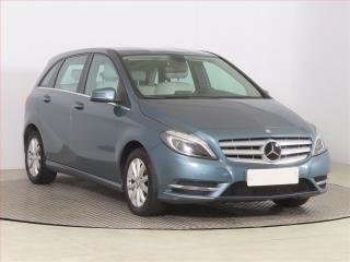 Mercedes-Benz B 180, Automat, Navi