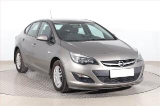 Opel Astra 1.6 CDTI, Tempomat