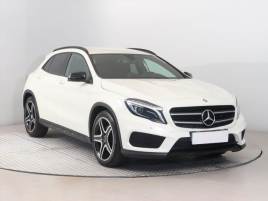 Mercedes-Benz GLA AMG Line 220d