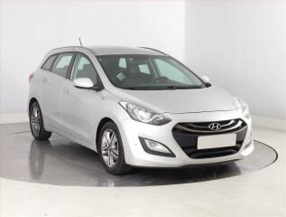 Hyundai i30 1.6 CRDi, �R,1.maj
