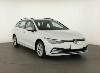 Volkswagen Golf Life 1.0 TSI, R,1.maj