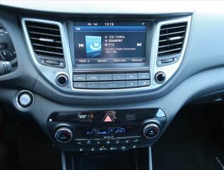 BMW Řada 3 (2014) 320 d, Automat, Serv.kniha - náhled 10