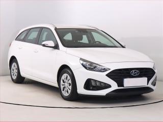 Hyundai i30 Comfort 1.5 DPI, Serv.kniha