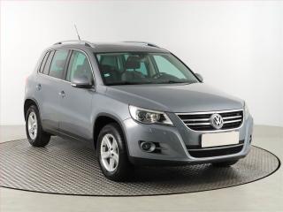 Volkswagen Tiguan 2.0 TSI, 4X4, Navi, Xenony