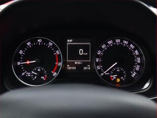 Renault Clio (2011) 1.2 16V - náhled 11