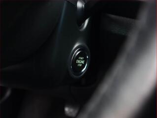 Renault Clio (2011) 1.2 16V - náhled 17