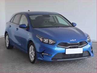 Kia Ceed Silver 1.5 T-GDI, Serv.kniha