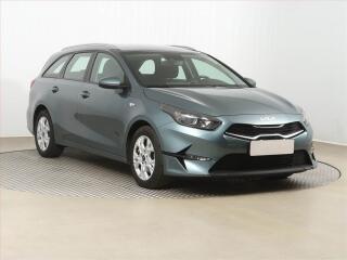 Kia Ceed 1.5 T-GDI, Automat, �R,1.maj