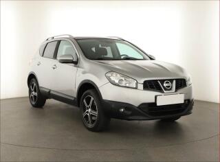 Nissan Qashqai 2.0, 4X4, Automat, Tempomat