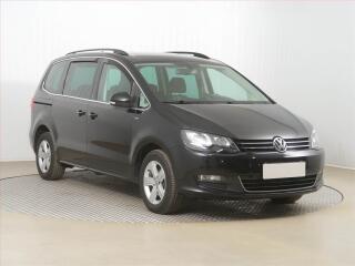 Volkswagen Sharan 2.0 TDI, K��e, Navi, Bi-Xenony
