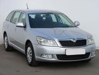 �koda Octavia Elegance 2.0 TDI, Tempomat
